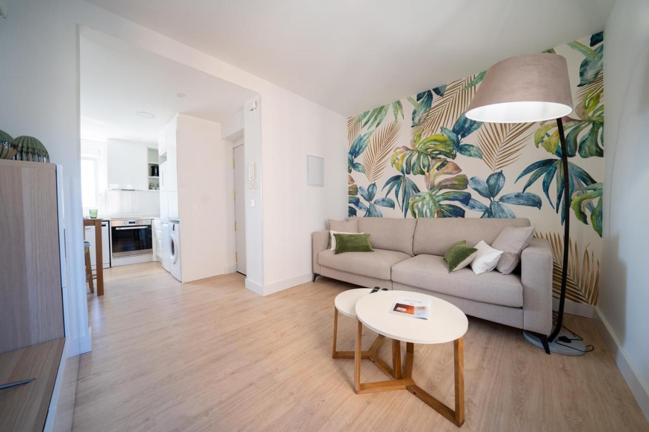 Your Home In Malaga Centro & Parking Free Buitenkant foto